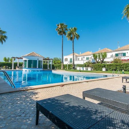 شقة Casa Oceanus - 2Bdr W Pool & Relaxing Balcony - 5 Mins Downtown كاباناس تْدي تافيرا المظهر الخارجي الصورة