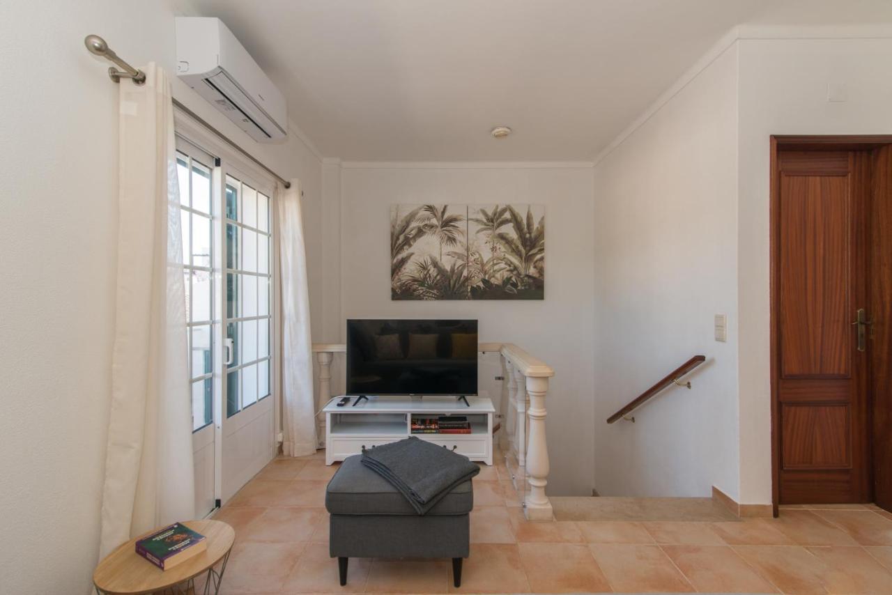 شقة Casa Oceanus - 2Bdr W Pool & Relaxing Balcony - 5 Mins Downtown كاباناس تْدي تافيرا المظهر الخارجي الصورة