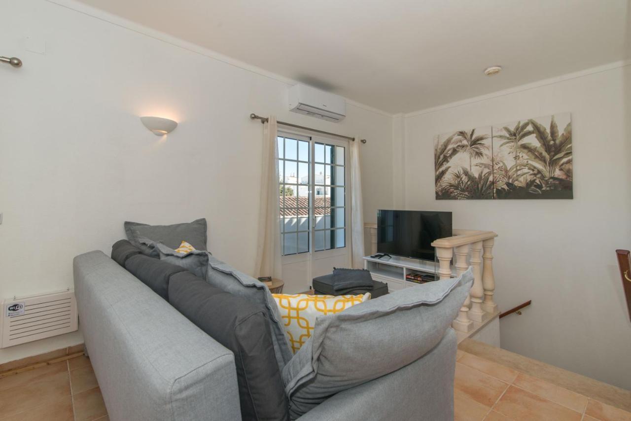 شقة Casa Oceanus - 2Bdr W Pool & Relaxing Balcony - 5 Mins Downtown كاباناس تْدي تافيرا المظهر الخارجي الصورة